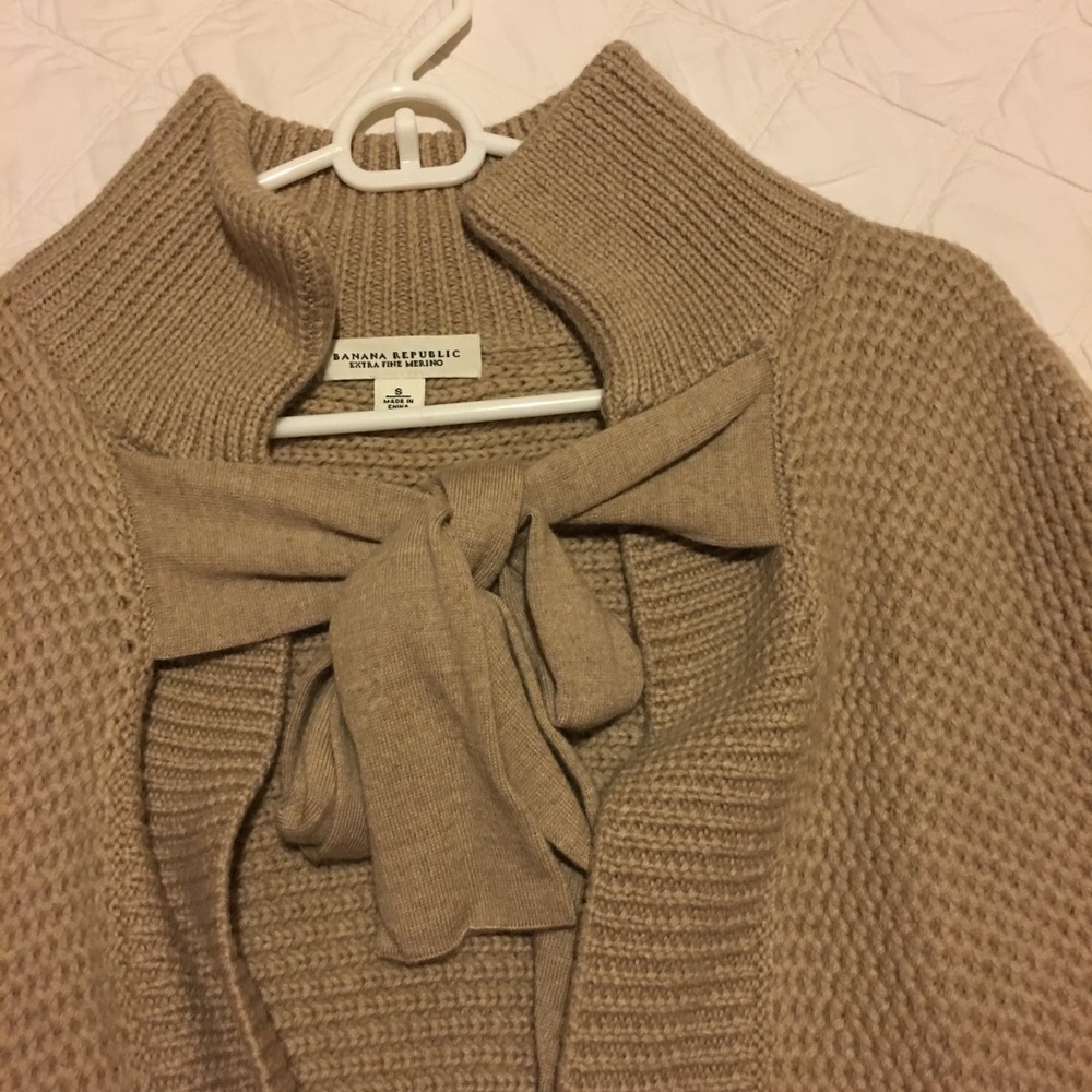 Banana republic cape